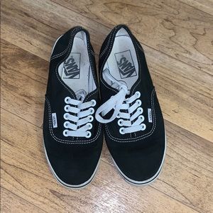 Classic Vans Sneakers